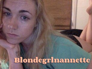 Blondegrlnannette