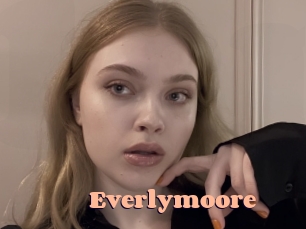 Everlymoore