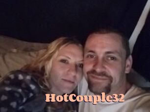 HotCouple32