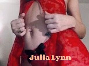 Julia_Lynn