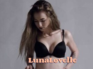 Luna_Lovelle