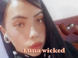 Luna_wicked