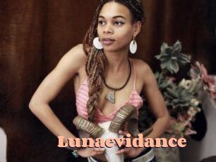 Lunaevidance