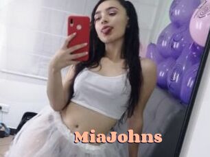 MiaJohns