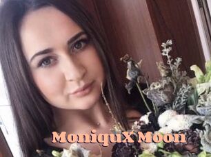 MoniquX_Moon