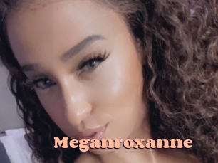 Meganroxanne