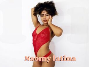 Naomy_latina