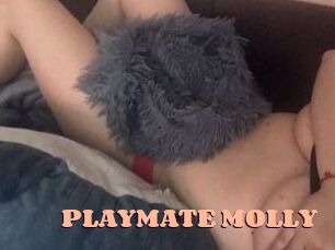 PLAYMATE_MOLLY