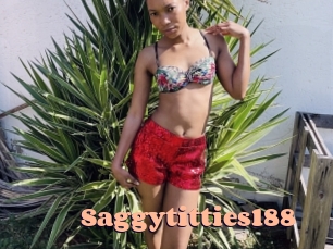 Saggytitties188