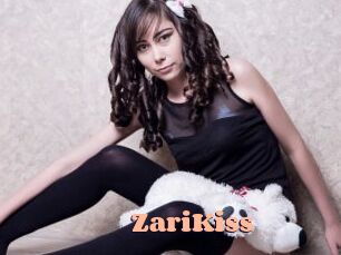 ZariKiss